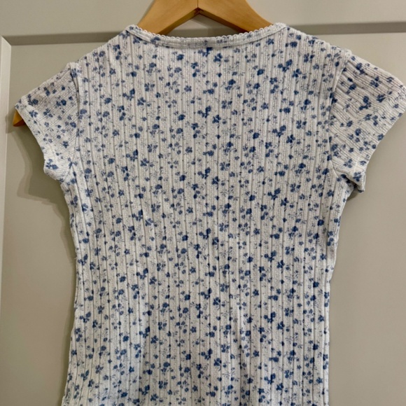 Abercrombie Kids Girls Tops/T-Shirts, bundle of 4.  Size 11/12 - Picture 7 of 9